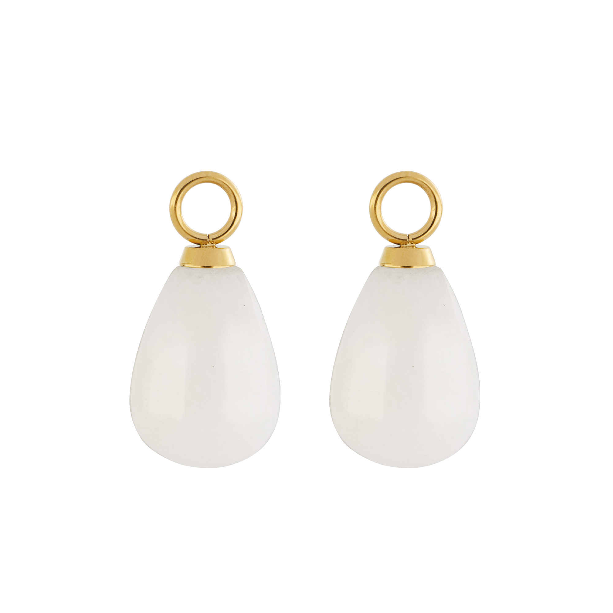 EAR ME UP Charm Tropfen Gold-Weiß von COEUR DE LION – Detailaufnahme