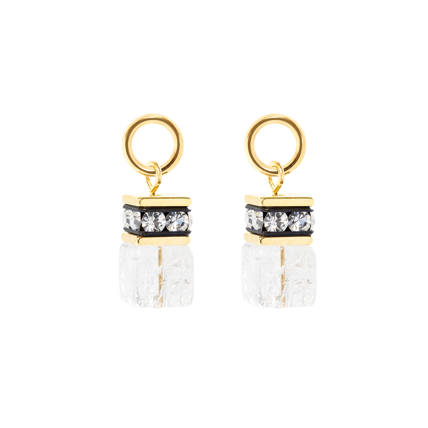 EAR ME UP Charm GeoCUBE® gold-kristall von COEUR DE LION – Detailaufnahme