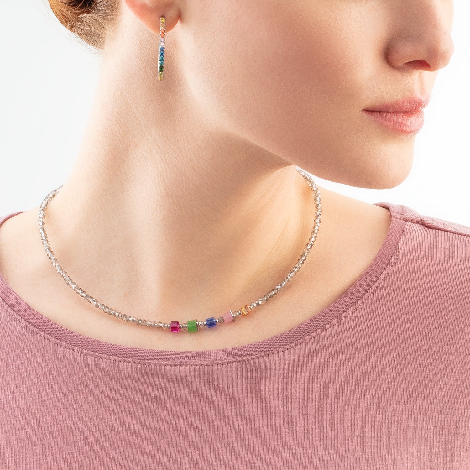 Eternal Love Creole big silber-multicolor von COEUR DE LION – am Modell getragen