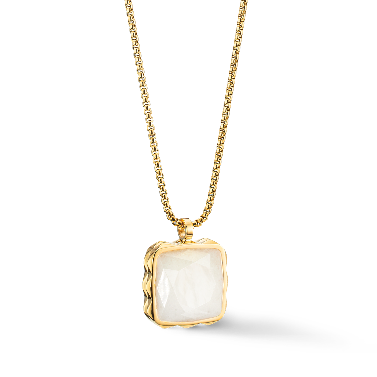 Halskette Amulett Spikes Square Jade Gold-Weiß von COEUR DE LION – Detailaufnahme