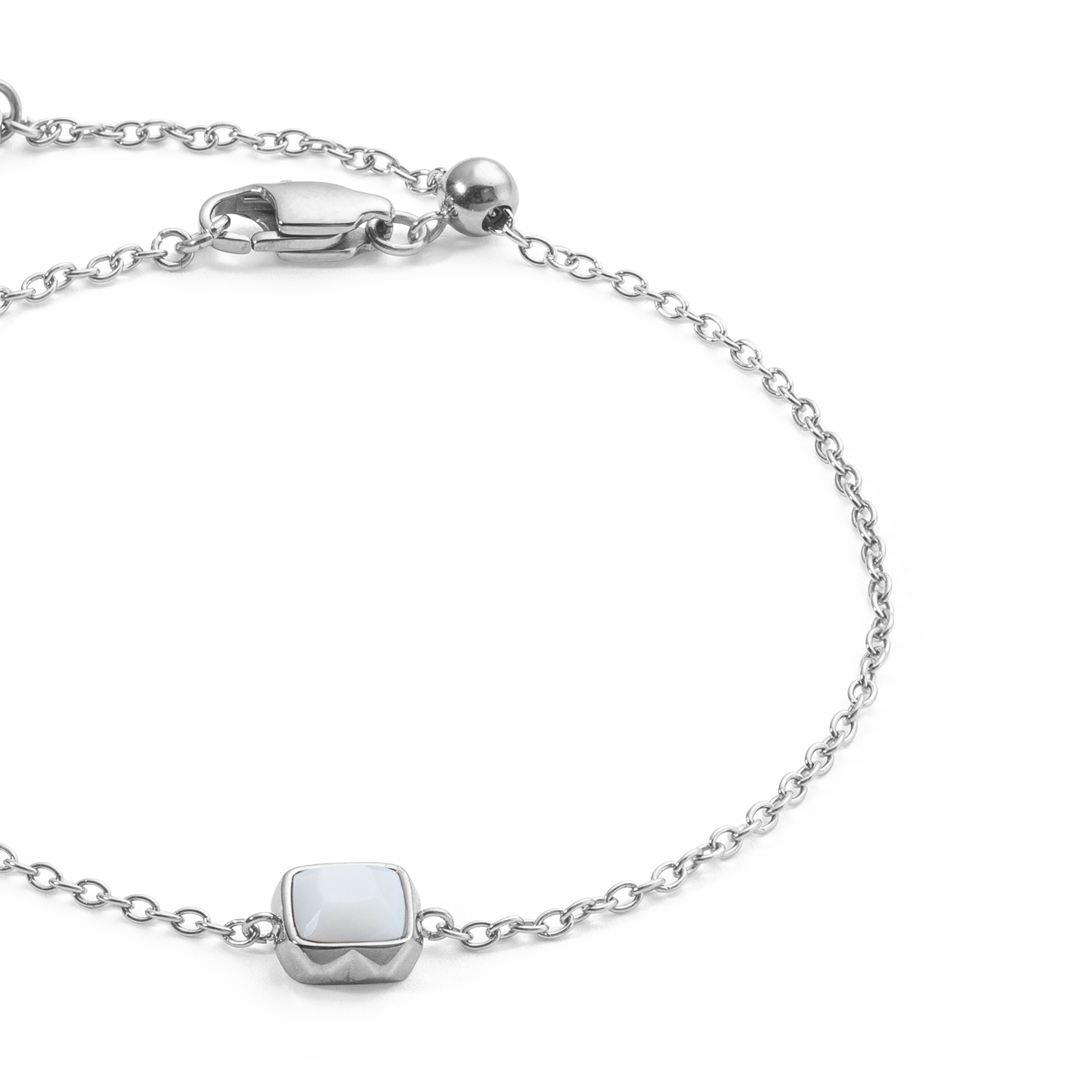 Birthstone April Armband Weißer Quarz Silber von COEUR DE LION – Detailaufnahme