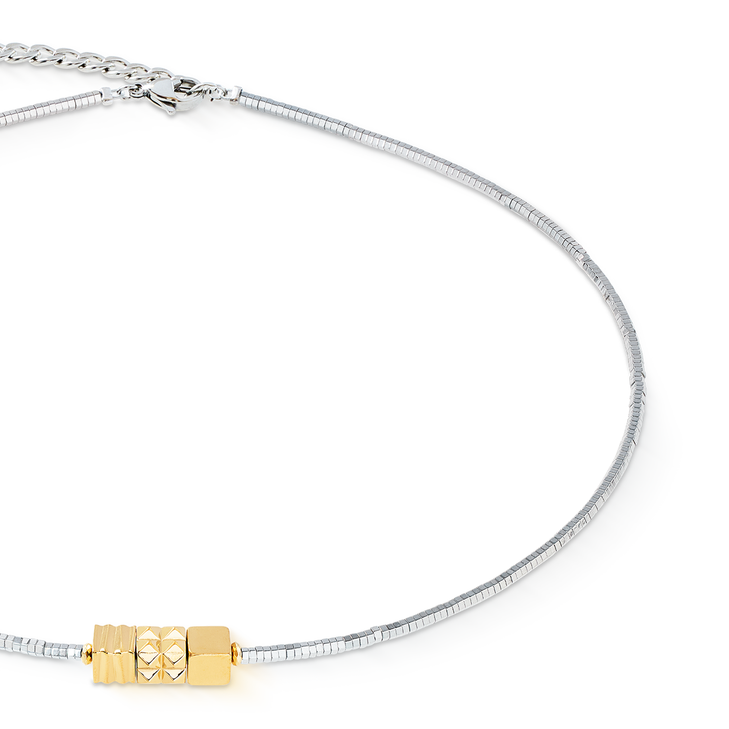 Halskette Cube Trio Facets gold-silber von COEUR DE LION – Detailaufnahme