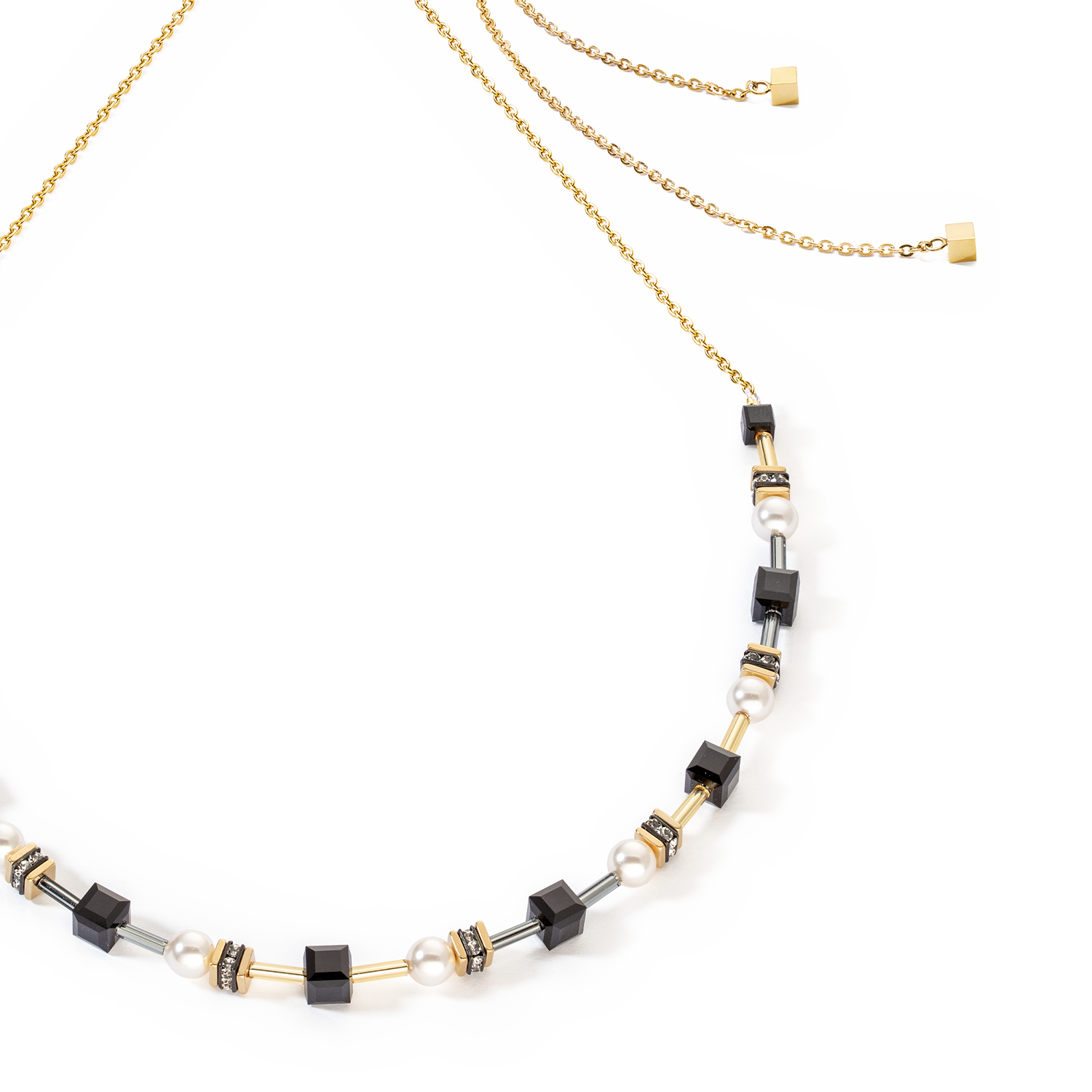 Halskette Mysterious Cubes & Pearls gold-schwarz von COEUR DE LION – Detailaufnahme